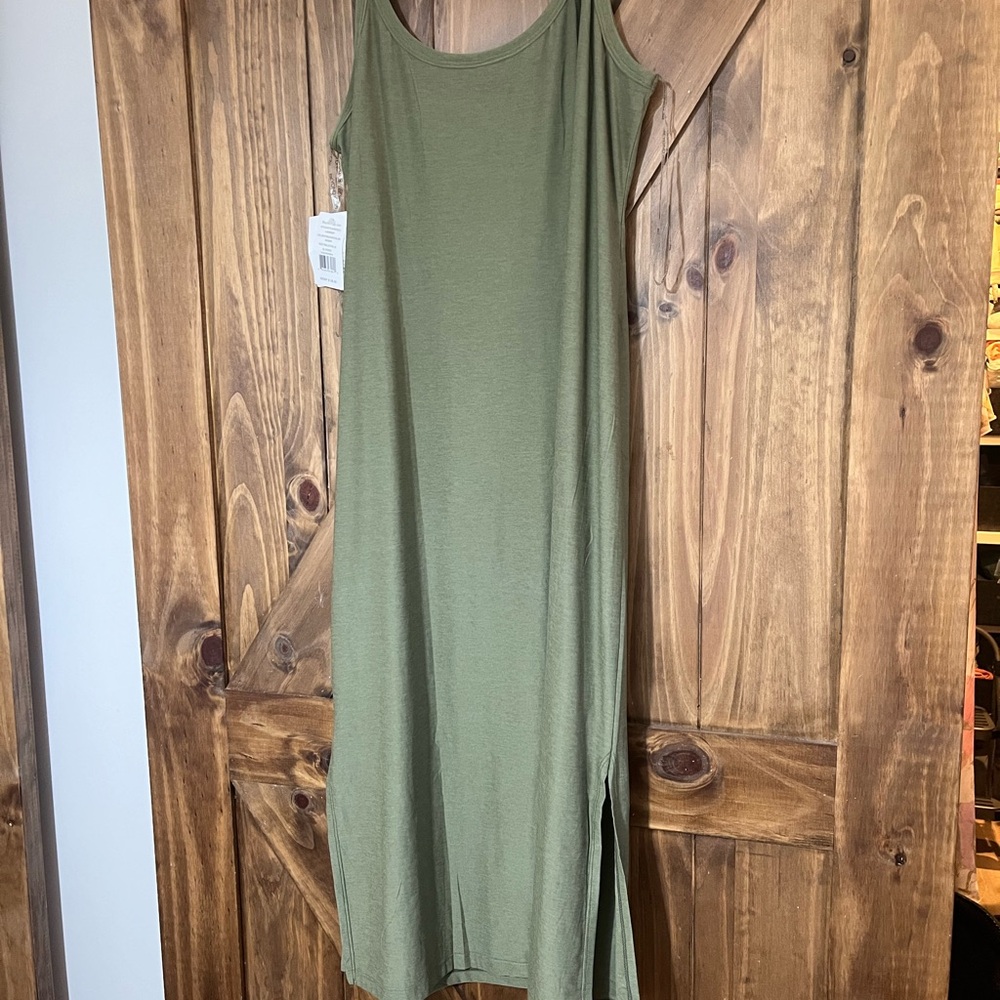 Beyond Yoga Women’s Olive Green Sleeveless Maxi Dress - Picture 8 of 11
